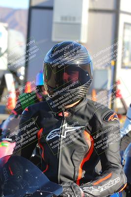 media/Nov-27-2022-TrackXperience (Sun) [[2de2da2cf6]]/Around the Pits/